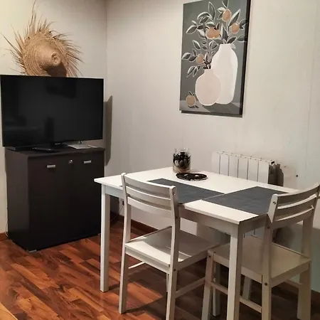 Au Bord Du Apartman